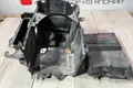 Подставка под аккумулятор Mazda 3 BK ХЭТЧ L3-VE 2005 (б/у) — фото 3