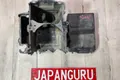 Подставка под аккумулятор Mazda 3 BK ХЭТЧ L3-VE 2005 (б/у) — фото 1