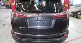 Toyota RAV4 2017 — машина-донор