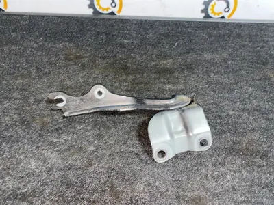 Петля капота Mazda 6 GH 2 2011 прав. (б/у)