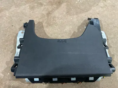 Подушка безопасности в колени Mitsubishi ASX 2.0 4B11 (б/у)