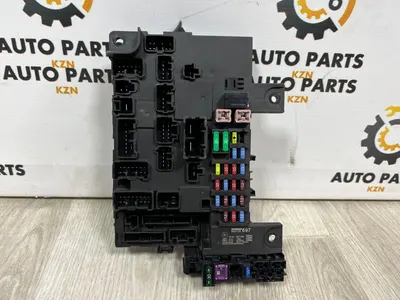 Блок предохранителей Mitsubishi Outlander 3 2.0 4B11 (б/у)