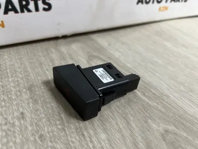 Кнопка аварийной сигнализации Mazda CX-5 KF PE (б/у)