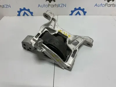 Подушка двигателя Mazda CX-30 PE (б/у)