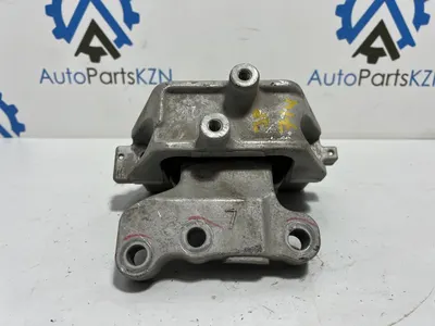 Подушка двигателя Mitsubishi Outlander 3 4B12 (б/у)