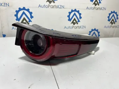 Фонарь задний Mazda CX-30 2.0 прав. (б/у)
