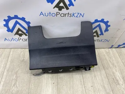 Подушка безопасности в колени Toyota RAV4 (б/у)