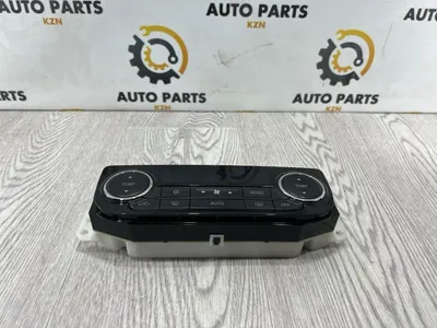 Блок управления климат-контролем Mitsubishi Outlander 3 4J12 2019 (б/у)