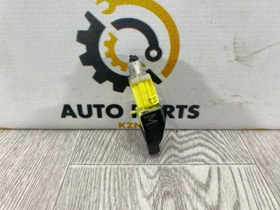Датчик подушки безопасности Subaru Forester SJ 2.5 FB25 (б/у)