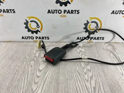 Замок ремня безопасности Mitsubishi Outlander 3 4J11 (б/у)