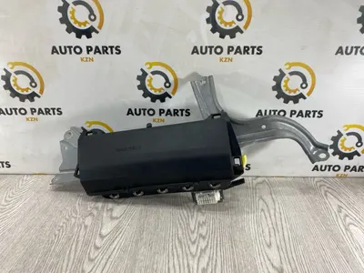 Подушка безопасности в колени Toyota Camry XV50 (б/у)