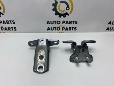Петля двери Mitsubishi Outlander 3 4B11 задн. прав. (б/у)
