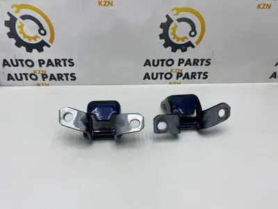 Петля двери Mazda CX-5 KF 2021 перед. прав. (б/у)