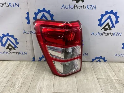 Фонарь задний Suzuki Grand Vitara 2.7 H27A лев. (б/у)
