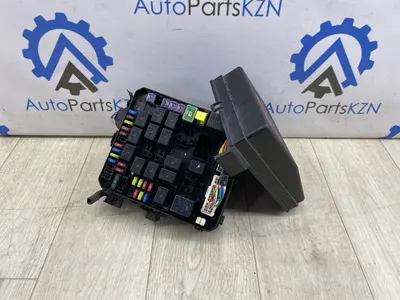 Блок предохранителей Mitsubishi Outlander XL 2.4 4B12 (б/у)