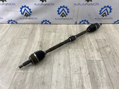 Привод Mitsubishi ASX 2.0 4B11 перед. прав. (б/у)