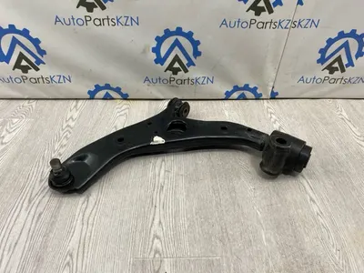 Рычаг подвески нижний Mazda CX-5 KF PY 2.5 перед. лев. (б/у)