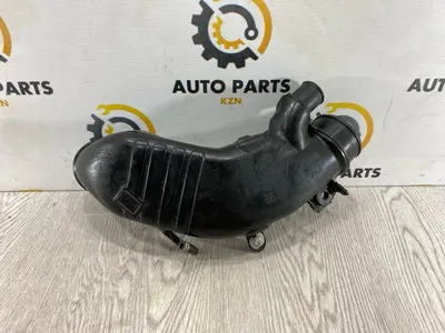 Патрубок воздушного фильтра Mazda CX-7 2.3 2009 (б/у)