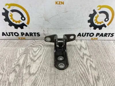 Петля двери Mitsubishi Outlander 3 4J12 перед. лев. (б/у)