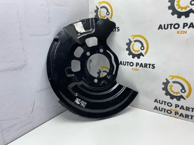 Пыльник тормозного диска Mitsubishi Outlander 4 GM PR перед. прав. (б/у)