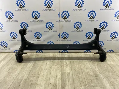 Балка подвески Toyota Corolla 2018 задн. (б/у)