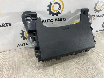 Подушка безопасности в колени Mitsubishi Outlander 3 2019 (б/у)