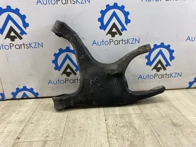 Рычаг задний Audi A5 8T CDN прав. (б/у)