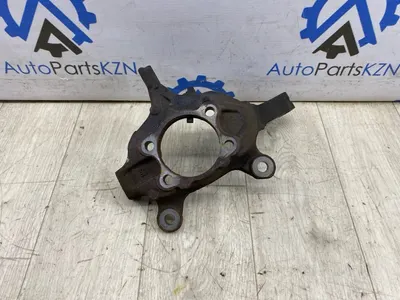 Кулак поворотный Nissan Juke F15 1.6 2014 перед. прав. (б/у)