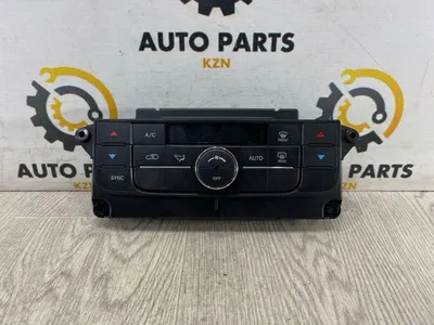 Блок управления климат-контролем Jeep Grand Cherokee 3.6 2013 (б/у)