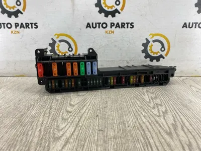 Блок предохранителей BMW 5 E60 N52/3.0Л (б/у)