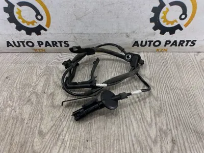 Датчик ABS Mitsubishi Outlander 3 2.0 перед. лев. (б/у)