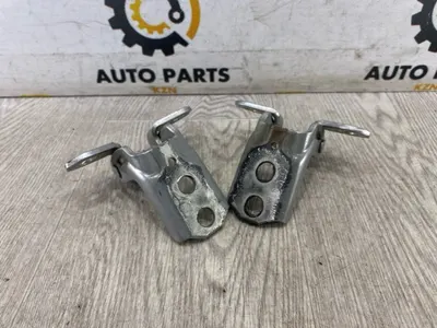 Петля двери Nissan Juke F15 1.6 2014 перед. прав. (б/у)