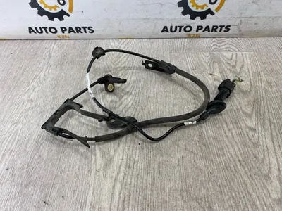 Датчик ABS Mitsubishi Lancer 10 1.8 перед. лев. (б/у)