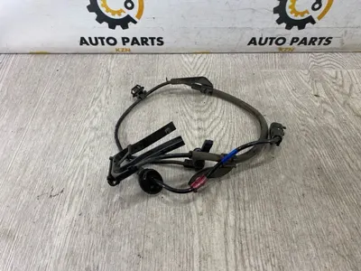 Датчик ABS Mitsubishi Outlander 3 4J12 перед. прав. (б/у)