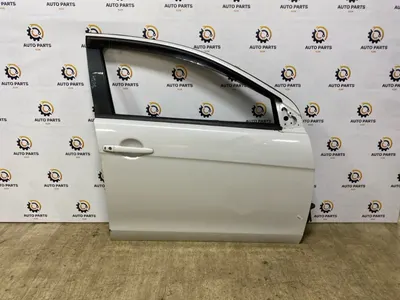 Дверь Mitsubishi Lancer 10 1.8 перед. прав. (б/у)