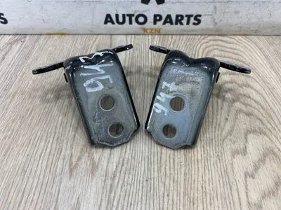 Петля двери Mitsubishi Outlander 4 GM PR 2023 перед. прав. (б/у)
