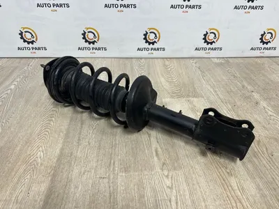 Амортизатор Suzuki Grand Vitara JT 2.4 J24B перед. лев. (б/у)