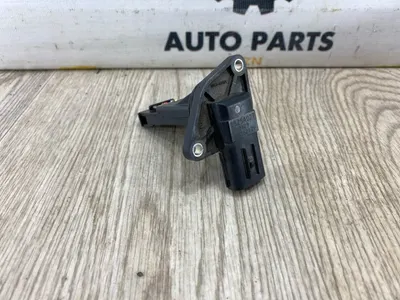 Датчик массового расхода воздуха Mitsubishi Outlander 3 4B12/2.4Л (б/у)