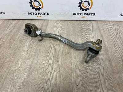 Рычаг подвески Mercedes-Benz E-Class W212 1.8 2009 перед. лев. (б/у)