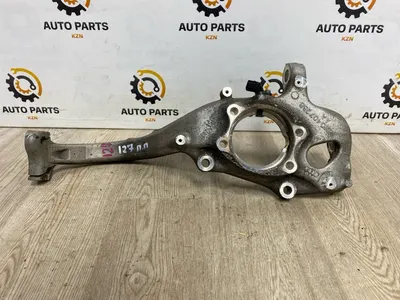 Кулак поворотный Audi A5 8T 1.8 CJEE 2016 перед. прав. (б/у)
