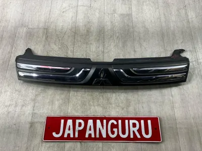 Решетка радиатора Mitsubishi Outlander GF8W 4J12 2013 (б/у)