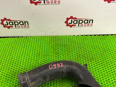 Патрубок воздухозаборника Honda Civic 8 FD1 R18 2009 (б/у)