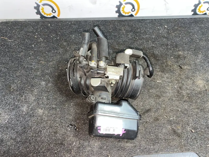 Патрубок воздушного фильтра Mazda 6 GH 2 2011 (б/у)