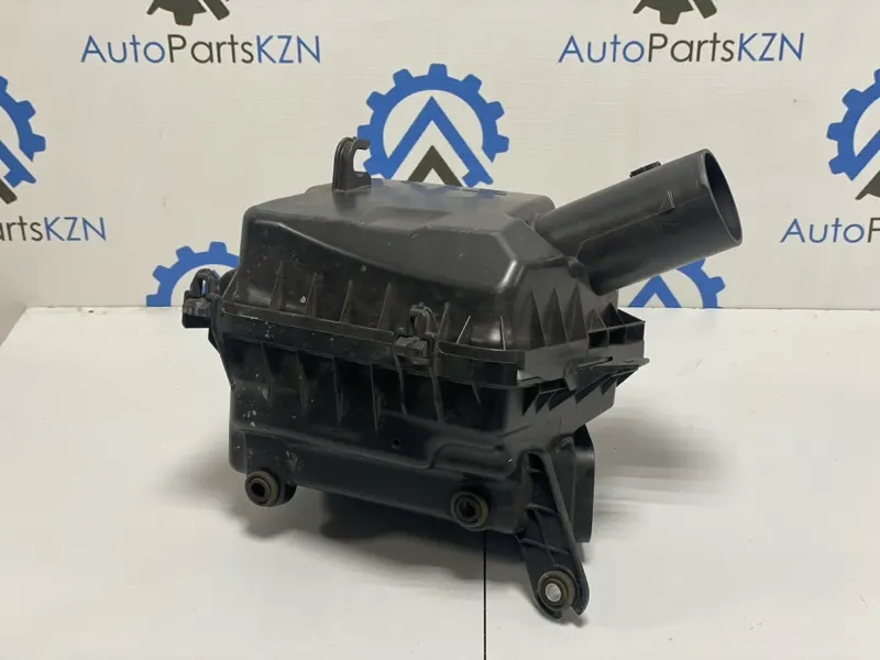 Корпус воздушного фильтра Mitsubishi Outlander 3 4J11 (б/у)