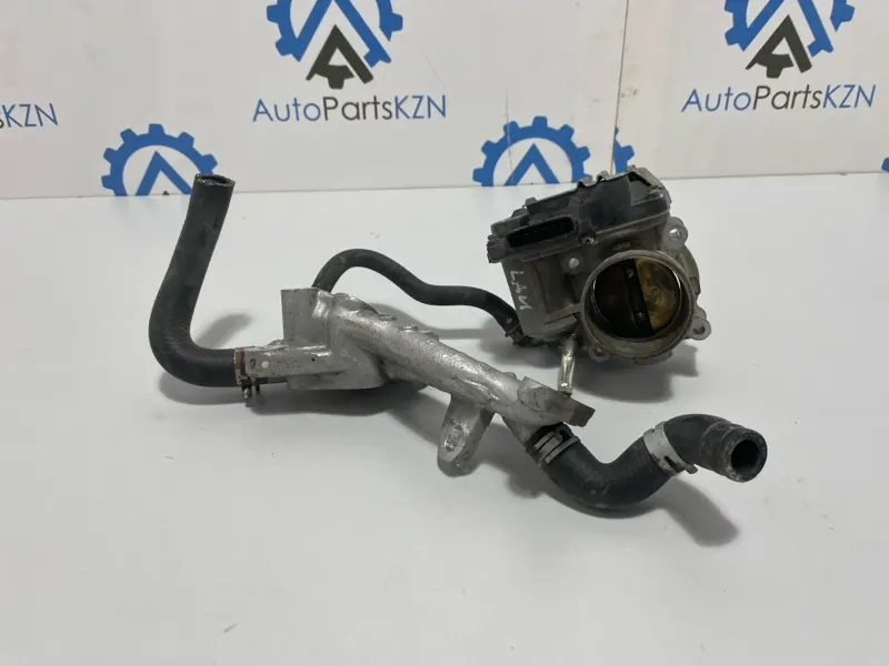 Дроссельная заслонка Mitsubishi Lancer 10 1.8 (б/у)