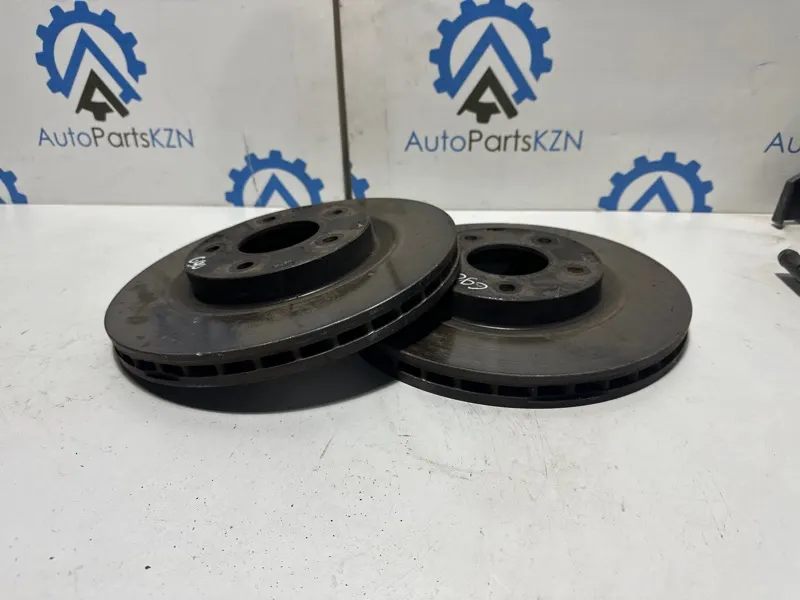 Диски тормозные передние Mitsubishi Outlander XL 2.4 4B12 (б/у)