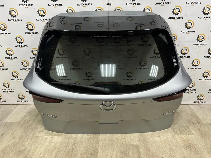 Крышка багажника Mazda CX-30 (б/у)
