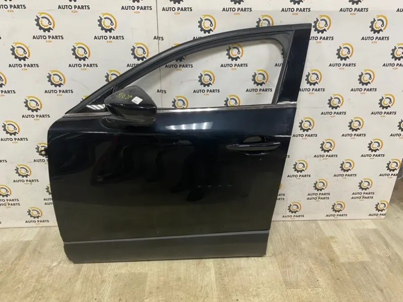Дверь Mazda CX-30 2.0 перед. лев. (б/у)