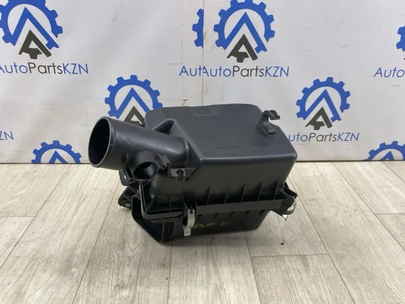 Корпус воздушного фильтра Mitsubishi ASX 2.0 4B11 (б/у)