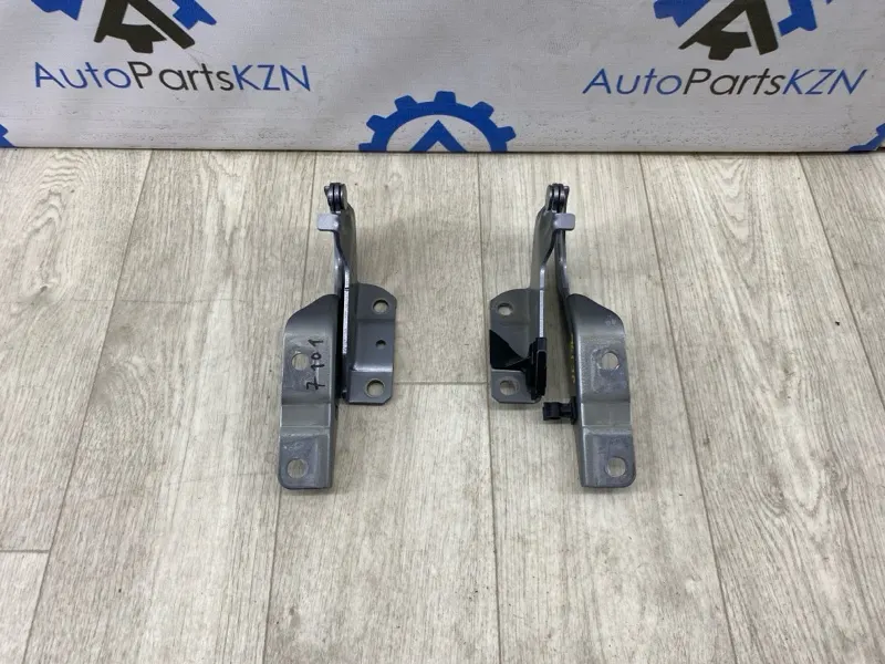Петля капота Mitsubishi ASX (б/у)